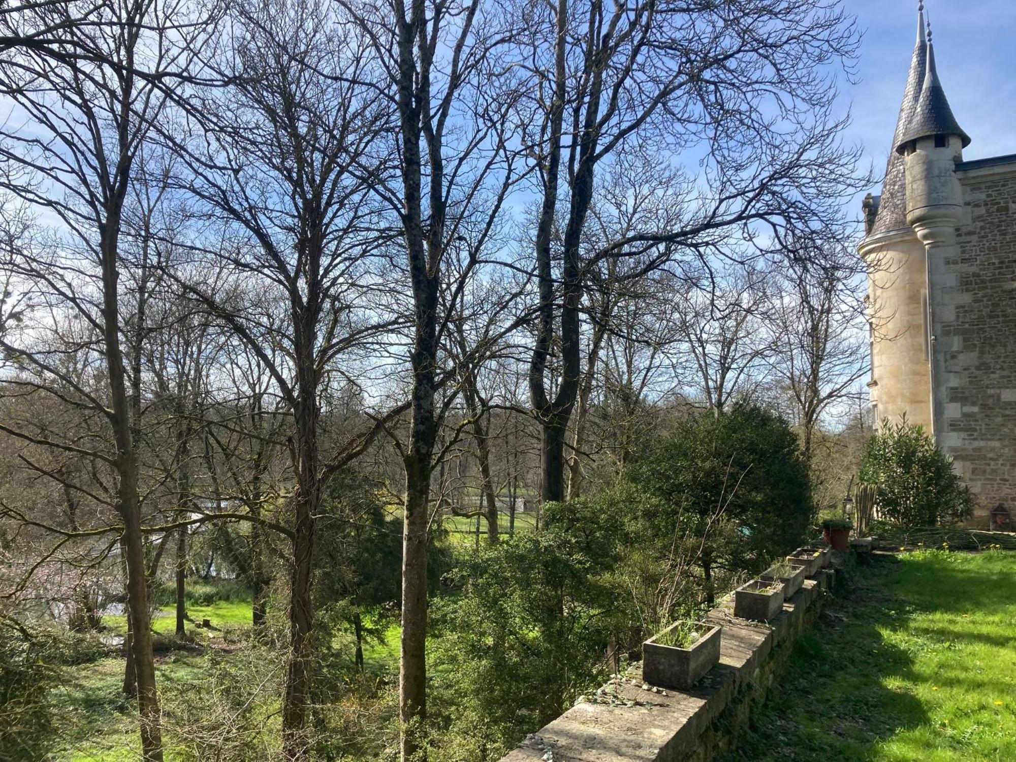 نيورْ Mazette! Le Chateau المظهر الخارجي الصورة